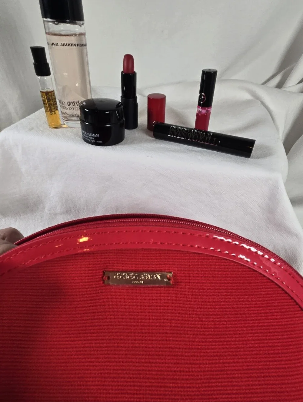 Giorgio Armani compact semi